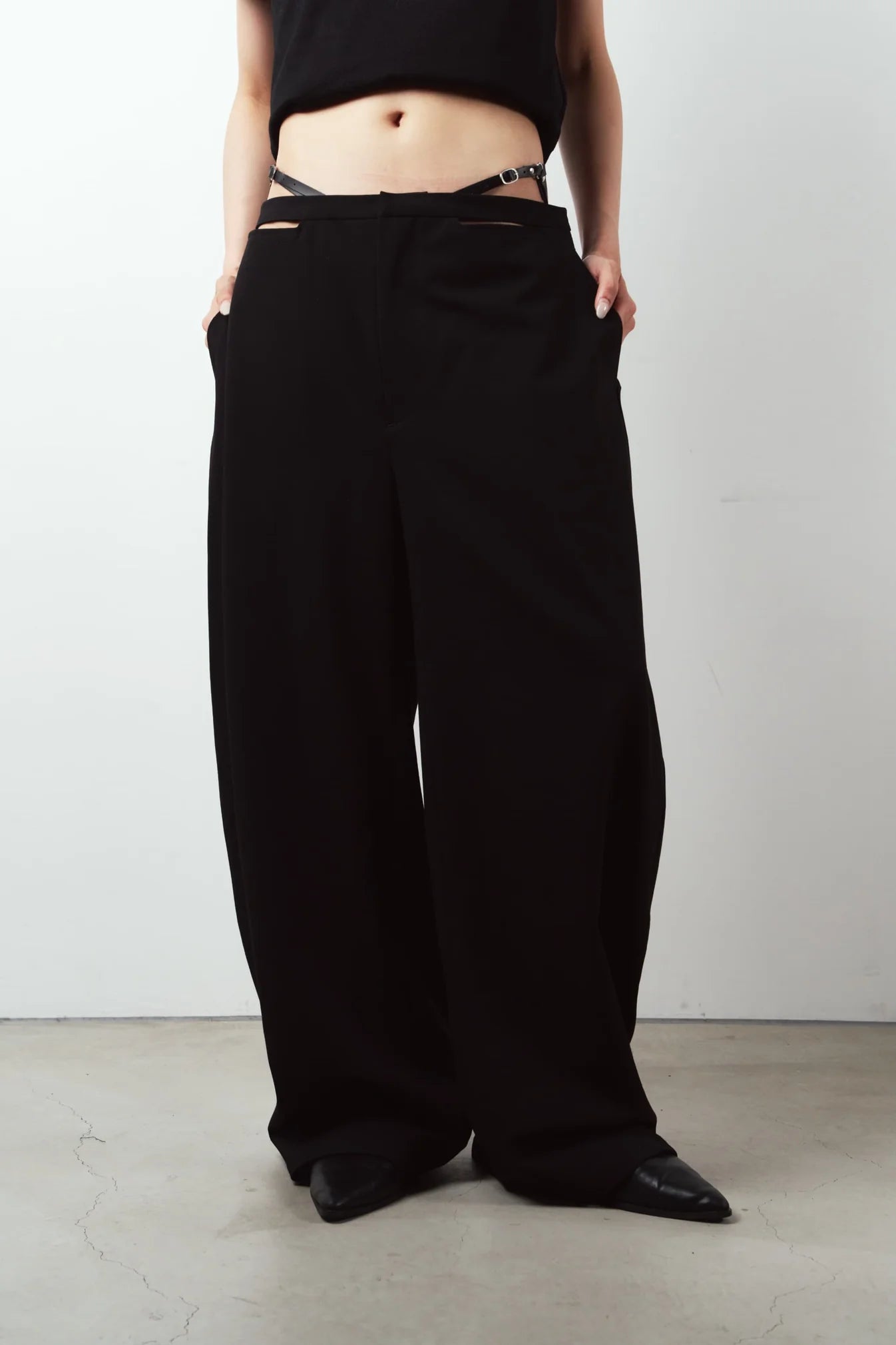 spaghetti pants