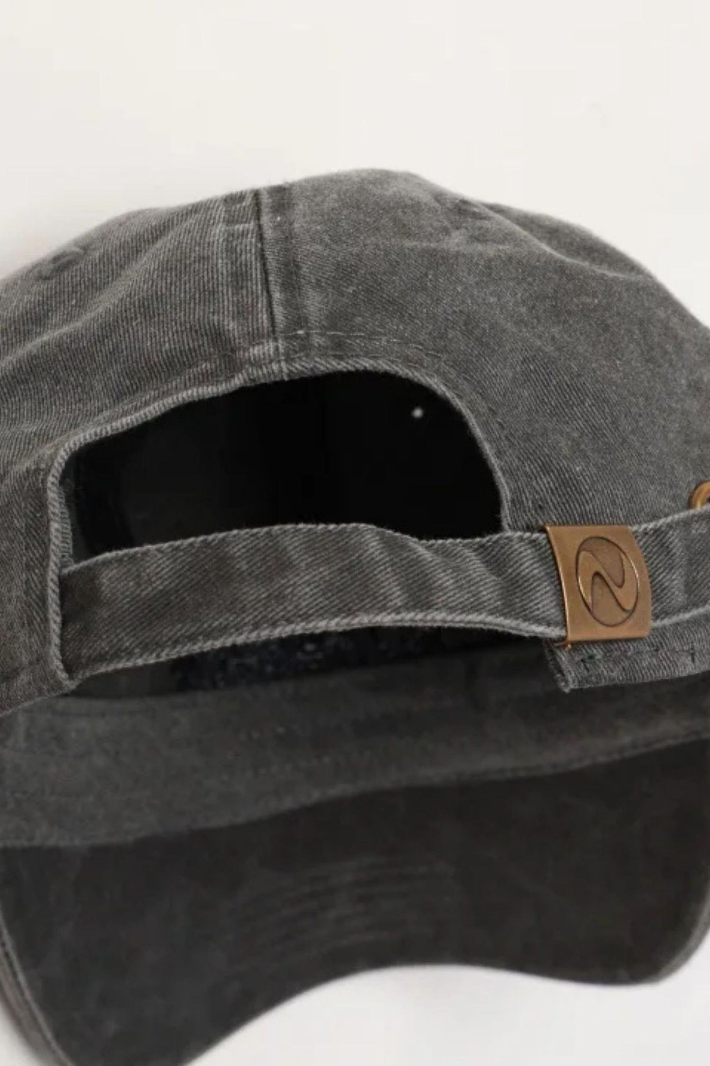 jieda logo damage dyed cap